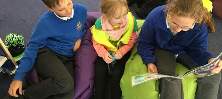 Year 1 and Year 6 Library Visit