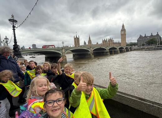 WhatsApp Image 2025 06 06 at 07.39.50 (1)